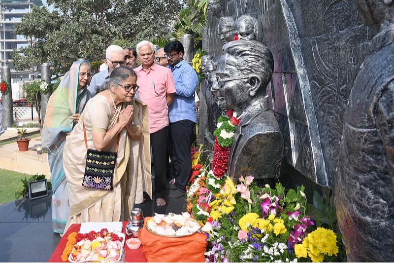 आदरणीय कै. प्रा. डॉ. ए. डी. शिंदे सर पुण्यतिथी