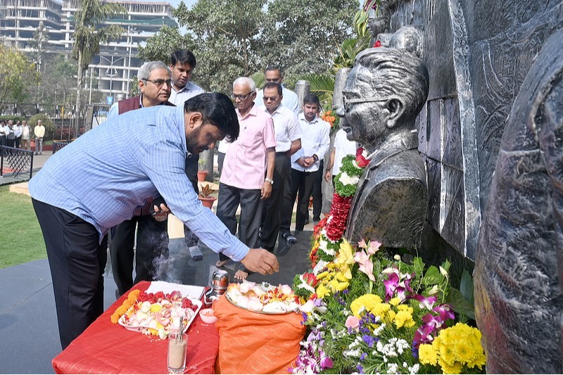 आदरणीय कै. प्रा. डॉ. ए. डी. शिंदे सर पुण्यतिथी